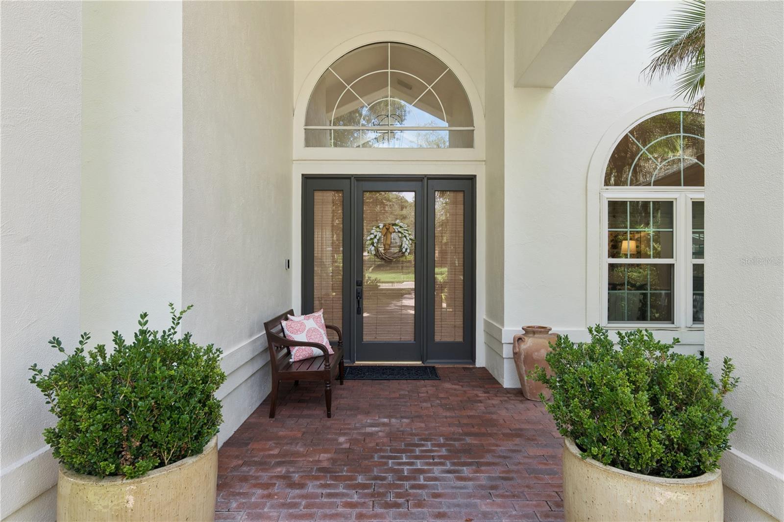 395 EAGLE CREEK CIRCLE