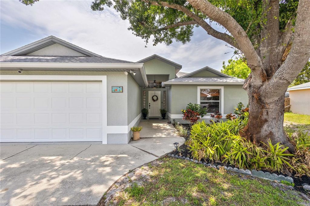 Photo of 4222 Lanai Drive, Sarasota, FL 34241 (MLS # A4653694)