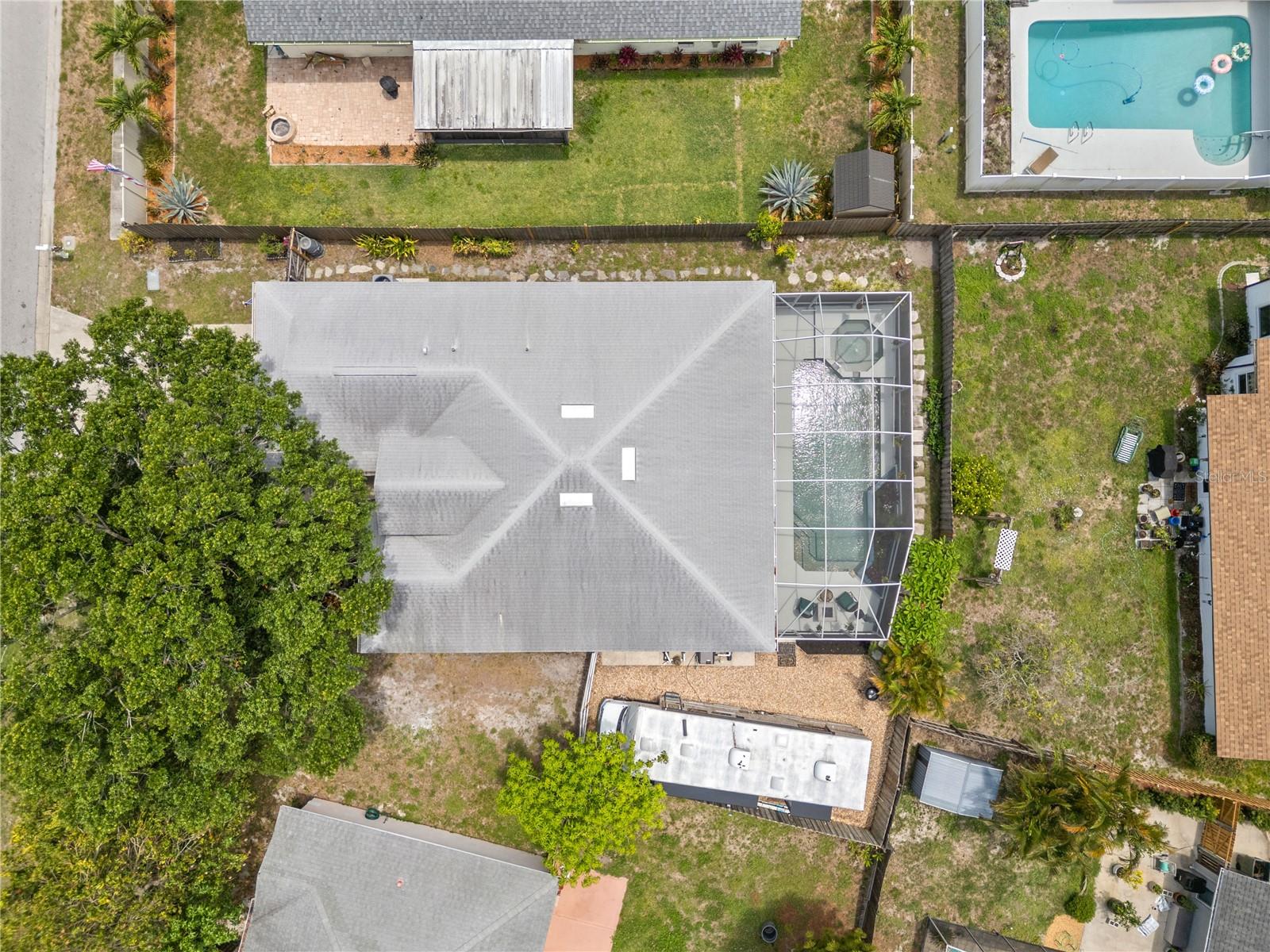 LAKE SARASOTA - Residential