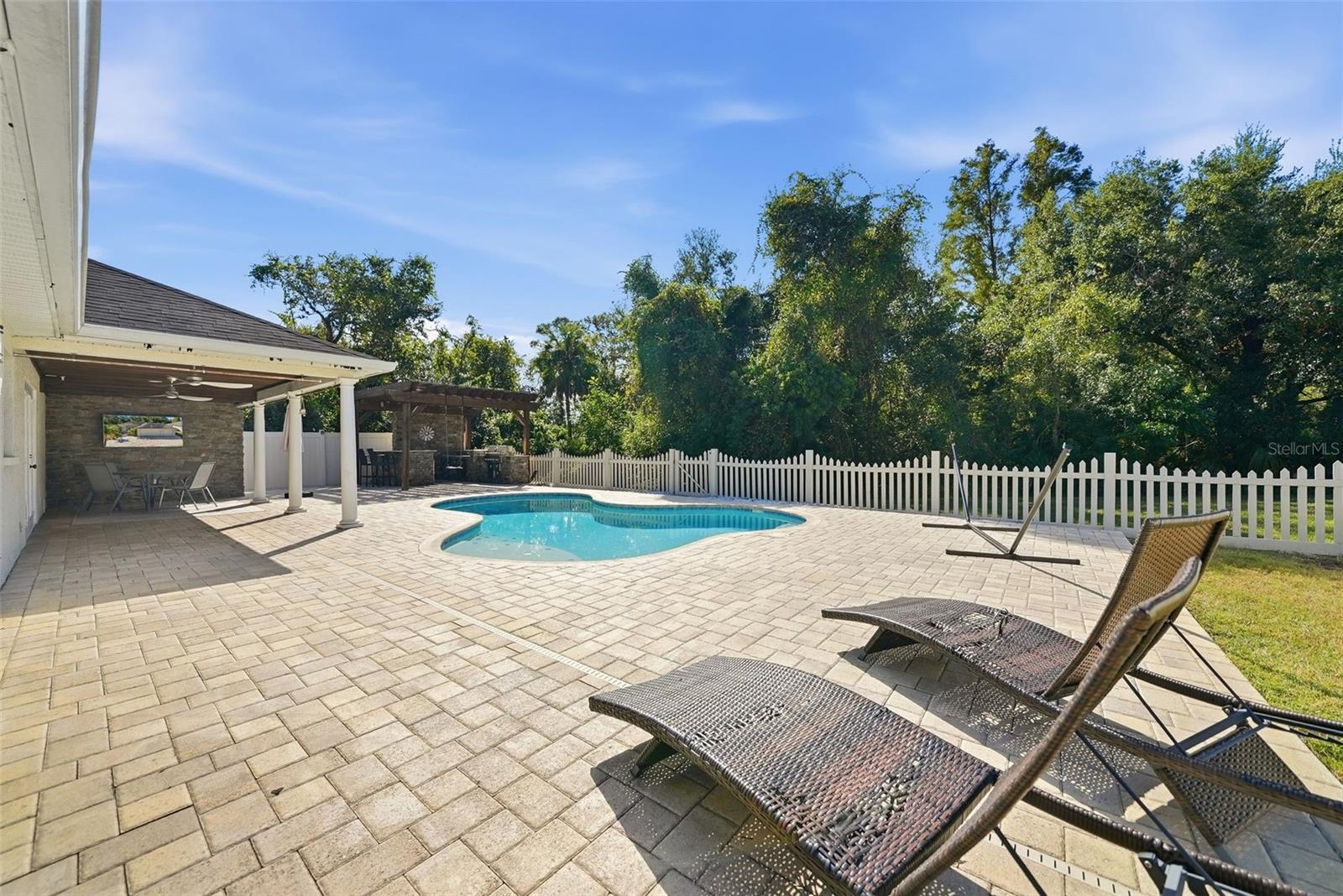 CREEKWOOD PH TWO SUBPHASE A & B - Residential