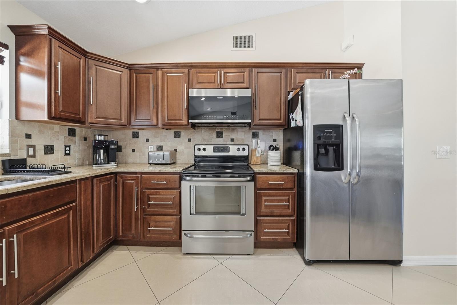 CREEKWOOD PH TWO SUBPHASE A & B - Residential