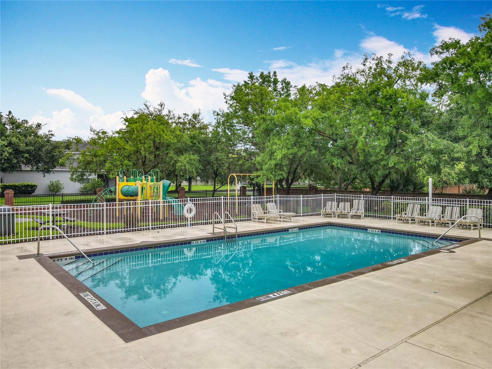 CAMDEN CLUB - Residential