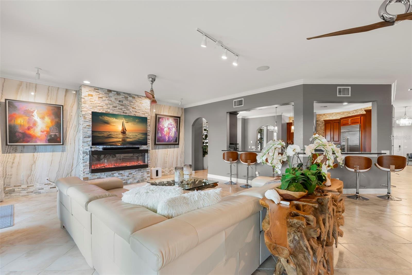 SAXONY PLACE AT CARILLON - Residential