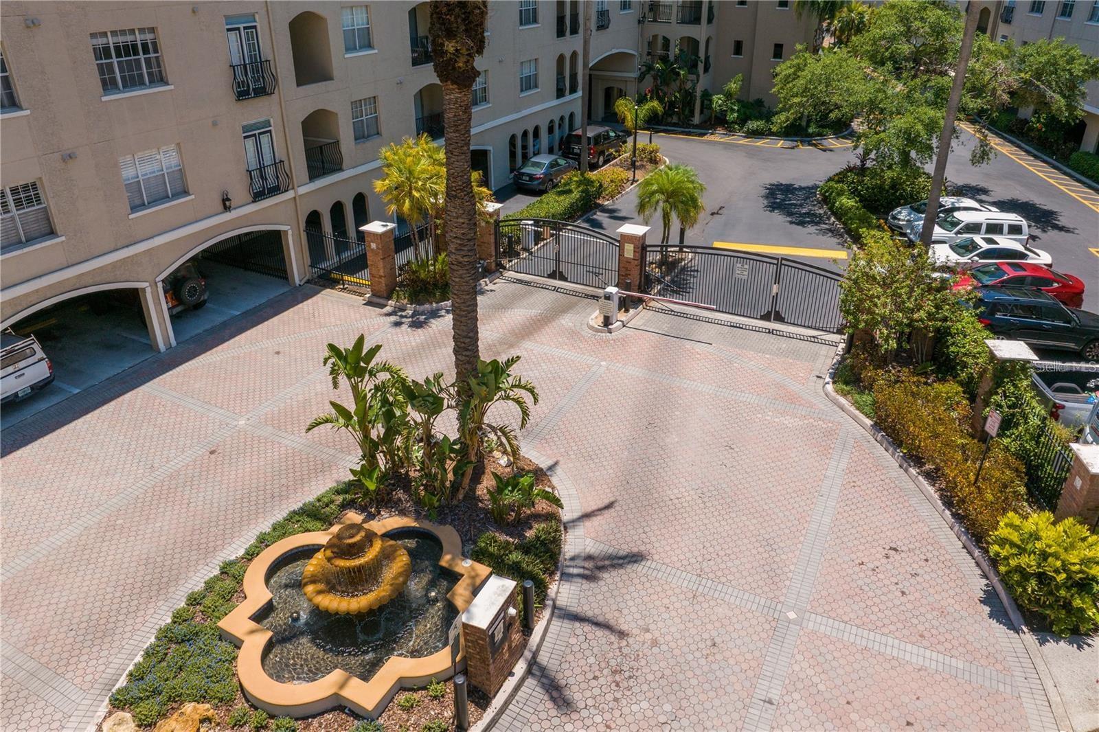 HARBOUR PLACE CITY HOMES A CON - Residential