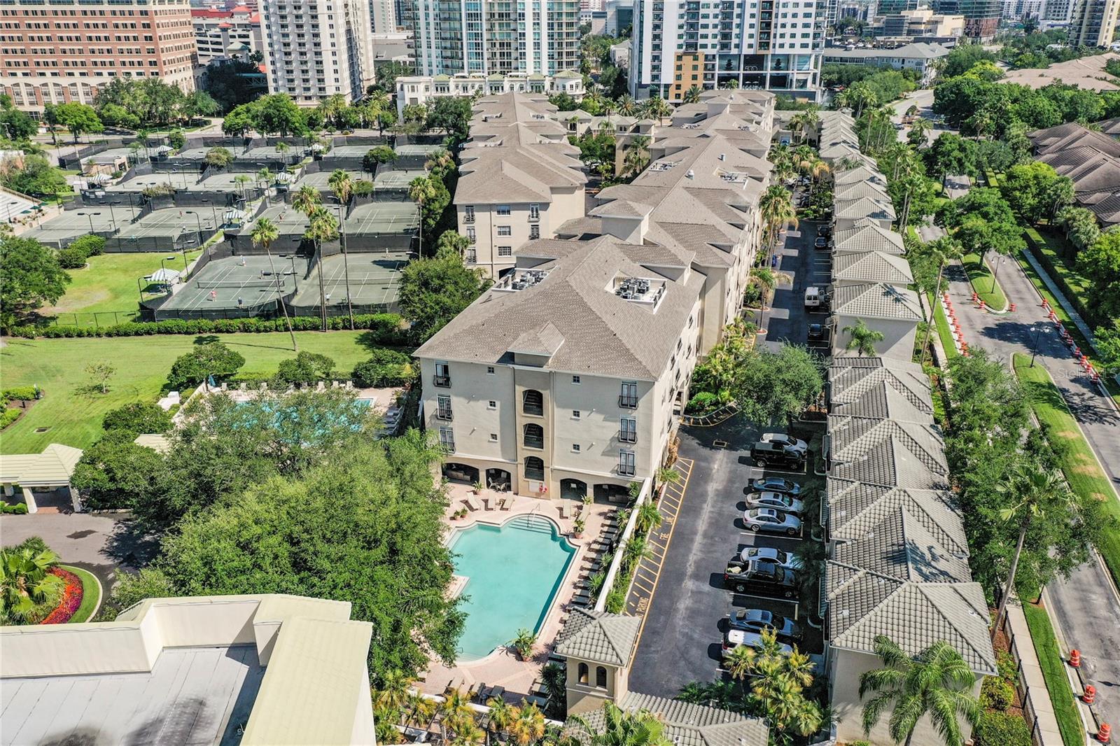 HARBOUR PLACE CITY HOMES A CON - Residential