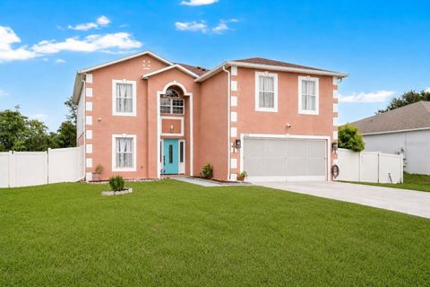 Photo of 1945 Myakka Court, Kissimmee, FL 34759 (MLS # S5151645)