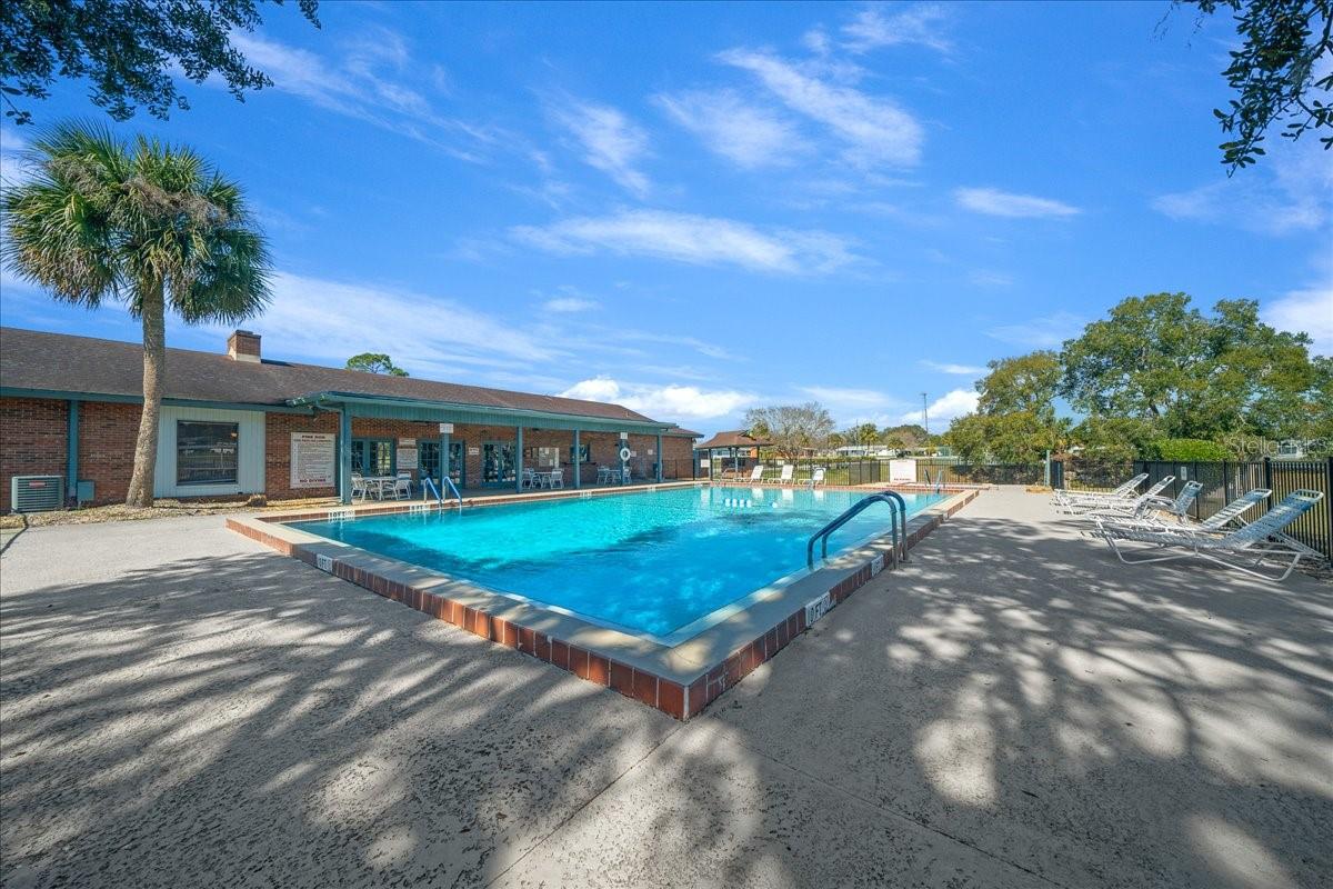 PINE RUN ESTATE - Residential