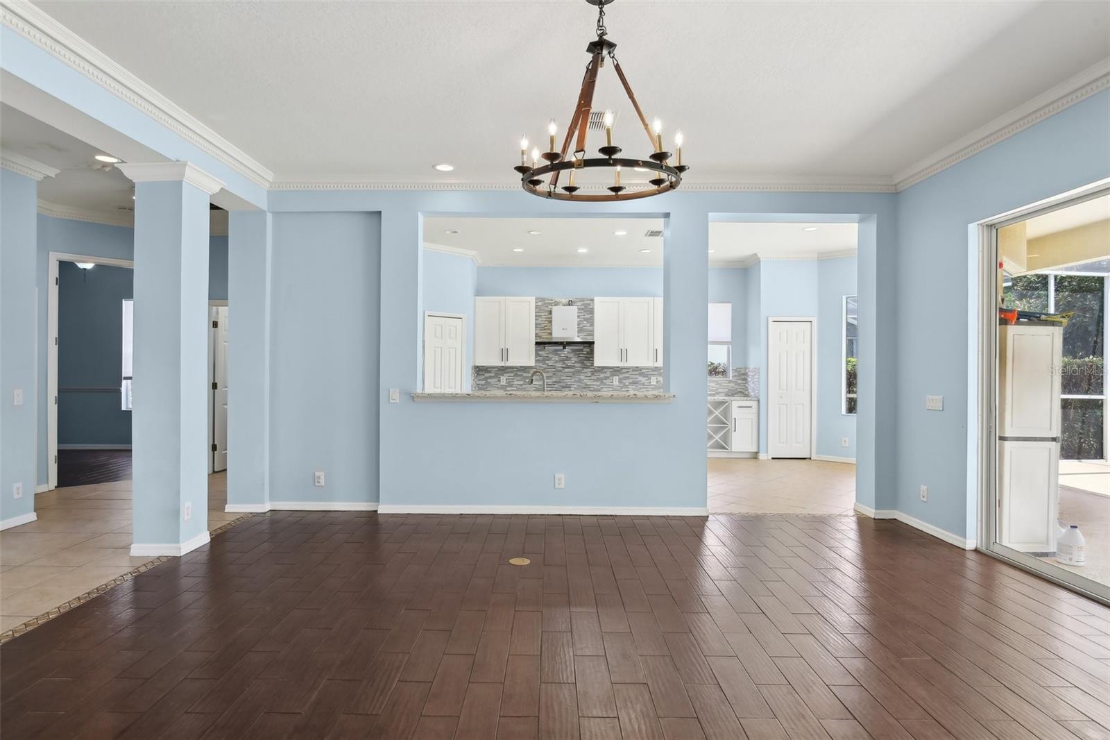 10205 DEERCLIFF DRIVE