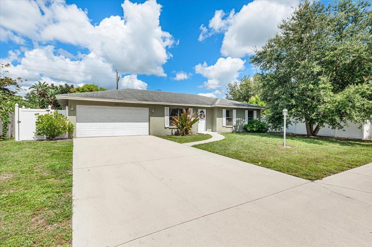 2815 INDIANWOOD DRIVE