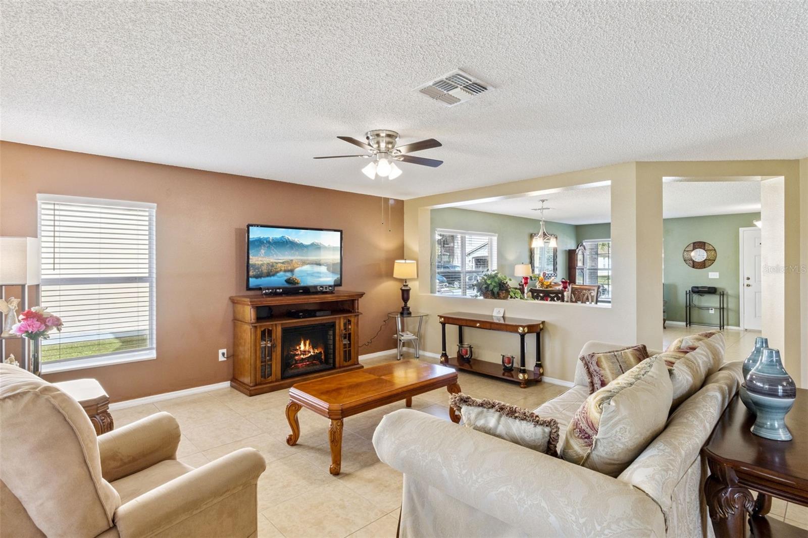 MOUNT DORA LANCASTER AT LOCH LEVEN PH 01 - Residential