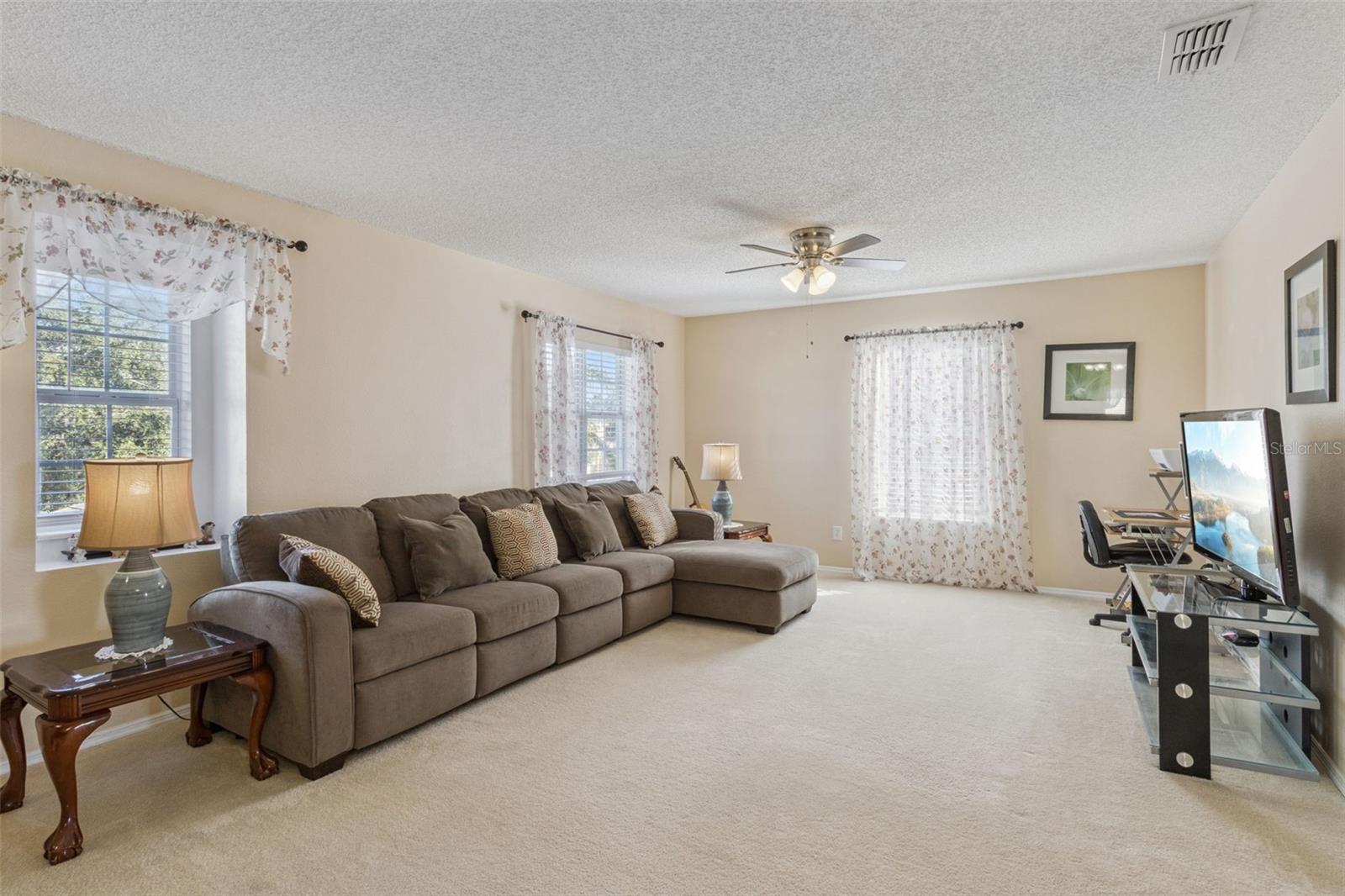 MOUNT DORA LANCASTER AT LOCH LEVEN PH 01 - Residential