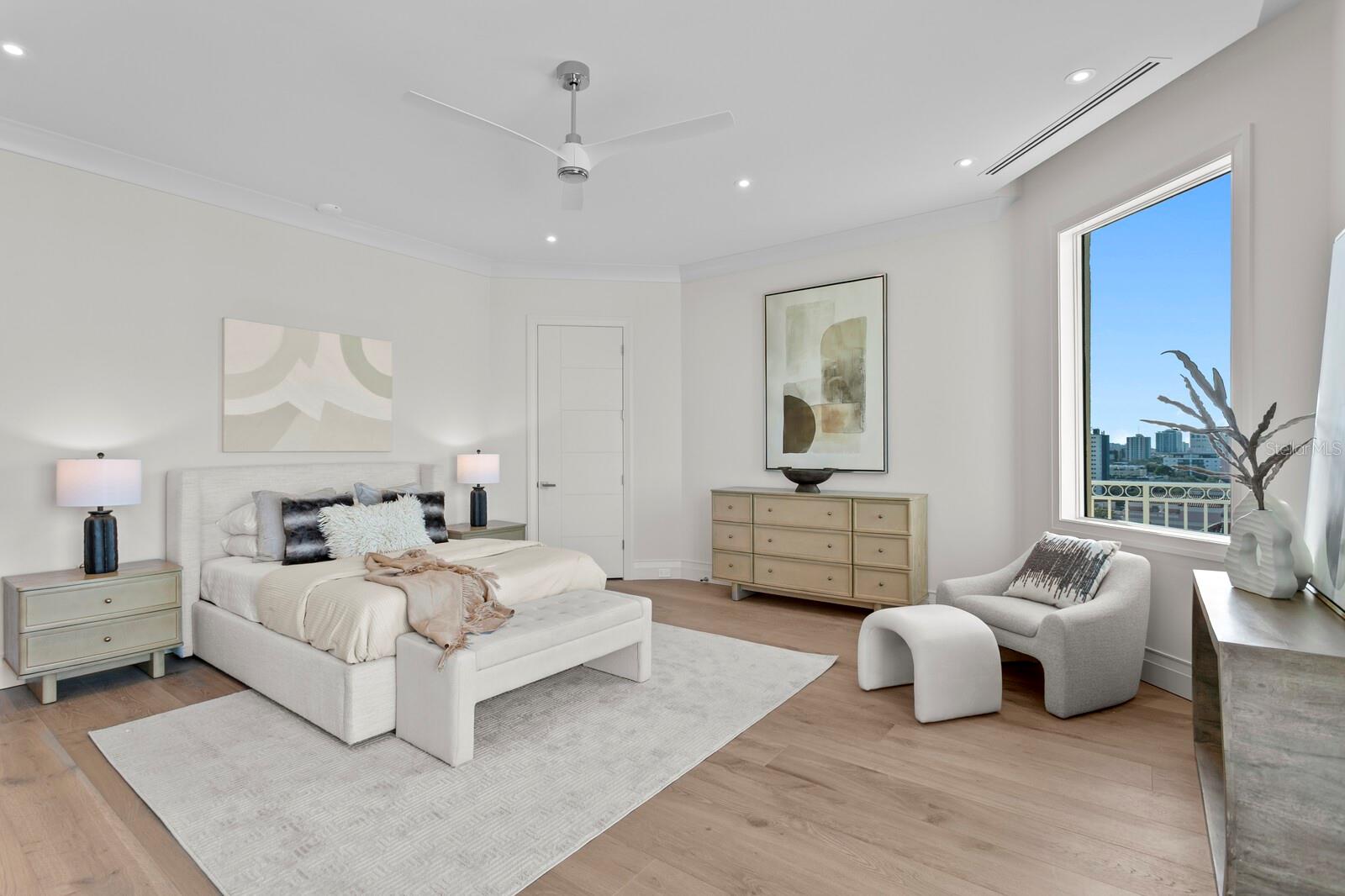 VINOY PLACE CONDO - Residential