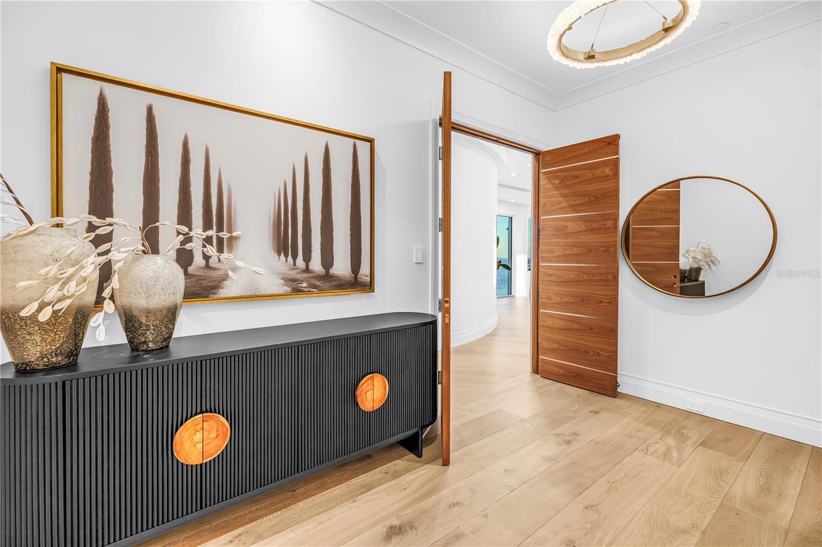 555 5TH AVENUE NE PH1