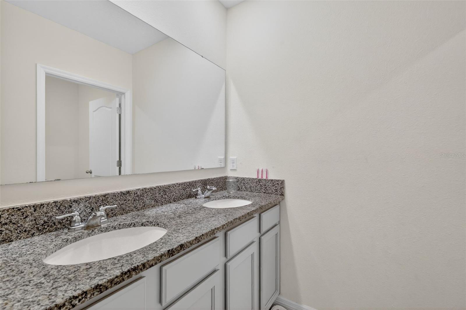 WESTRIDGE PARK - Residential