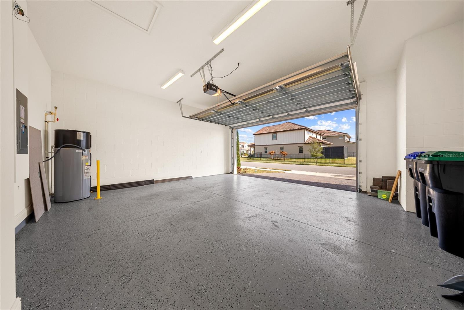 EAGLE CREEK - Residential