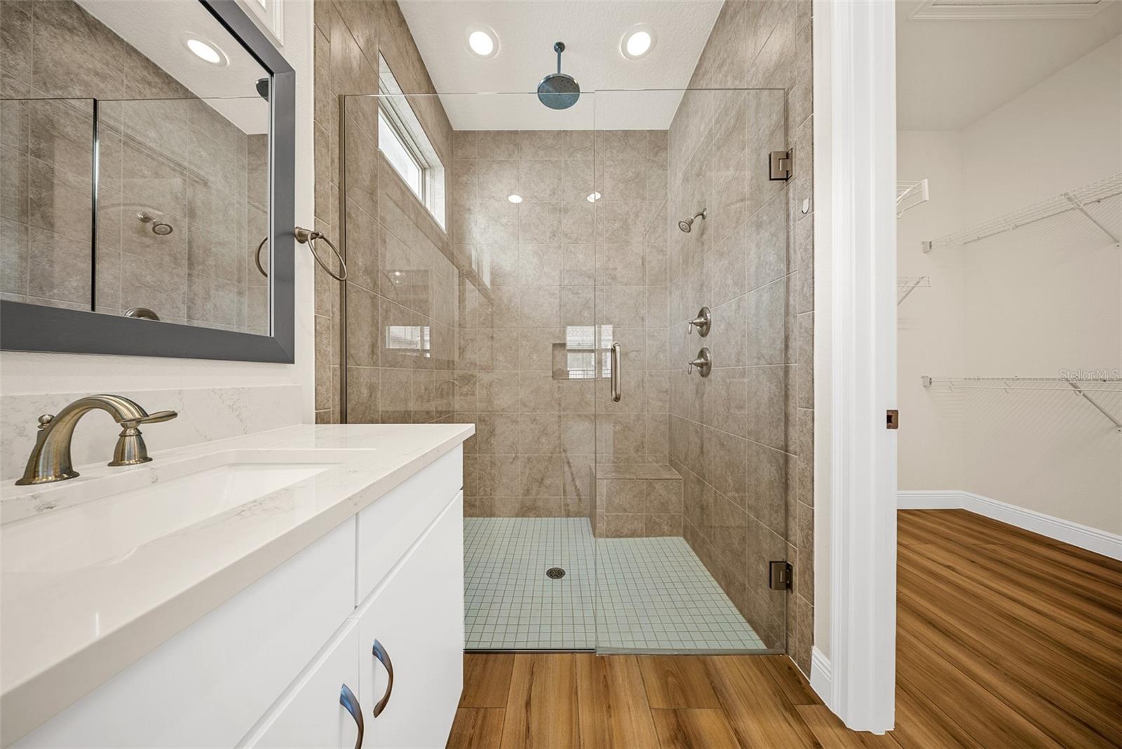 EAGLE CREEK - Residential