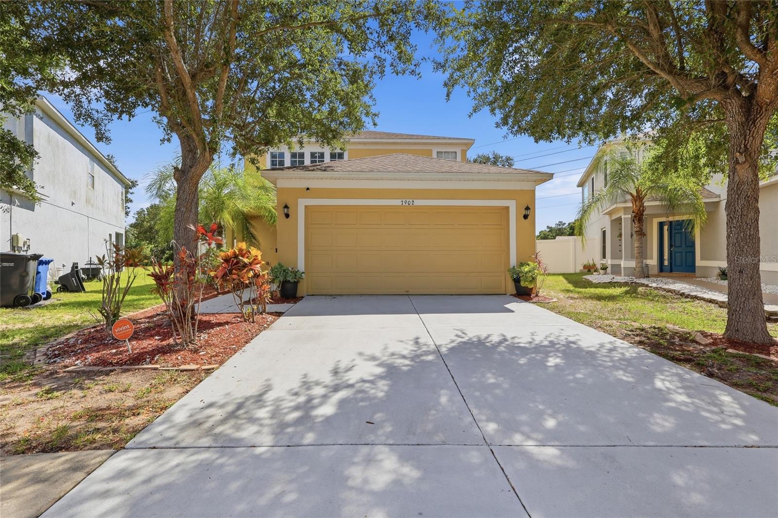 7902 CARRIAGE POINTE DR