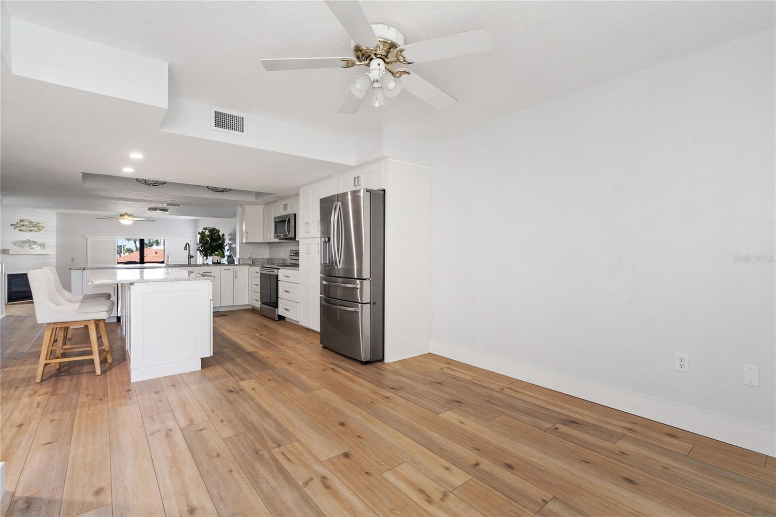 VILLAGE AT TIERRA VERDE CONDO - Residential