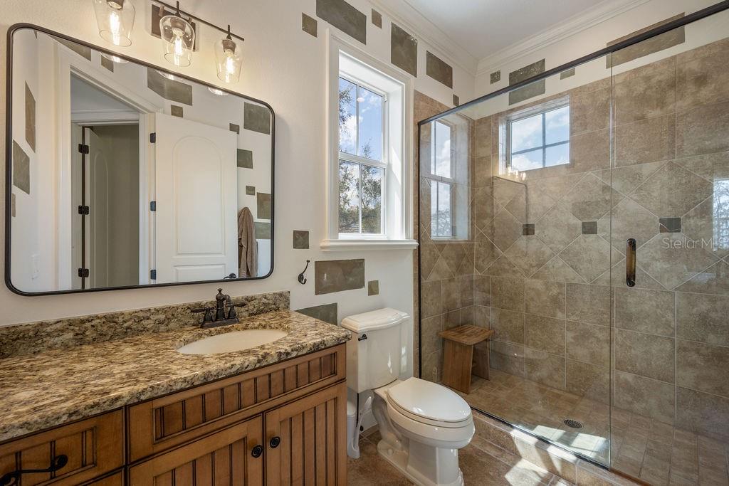 KEENES POINTE - Residential