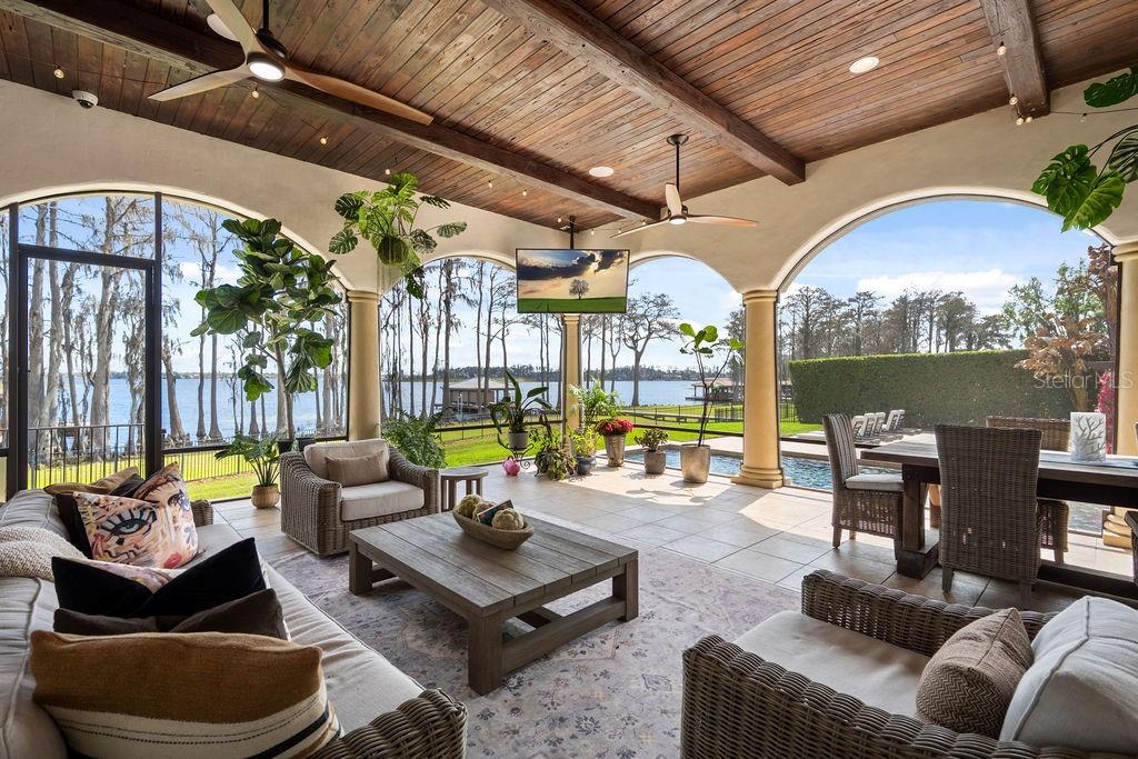 KEENES POINTE - Residential