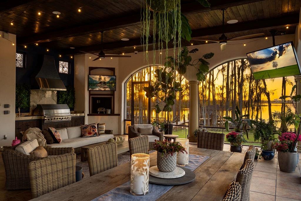 KEENES POINTE - Residential