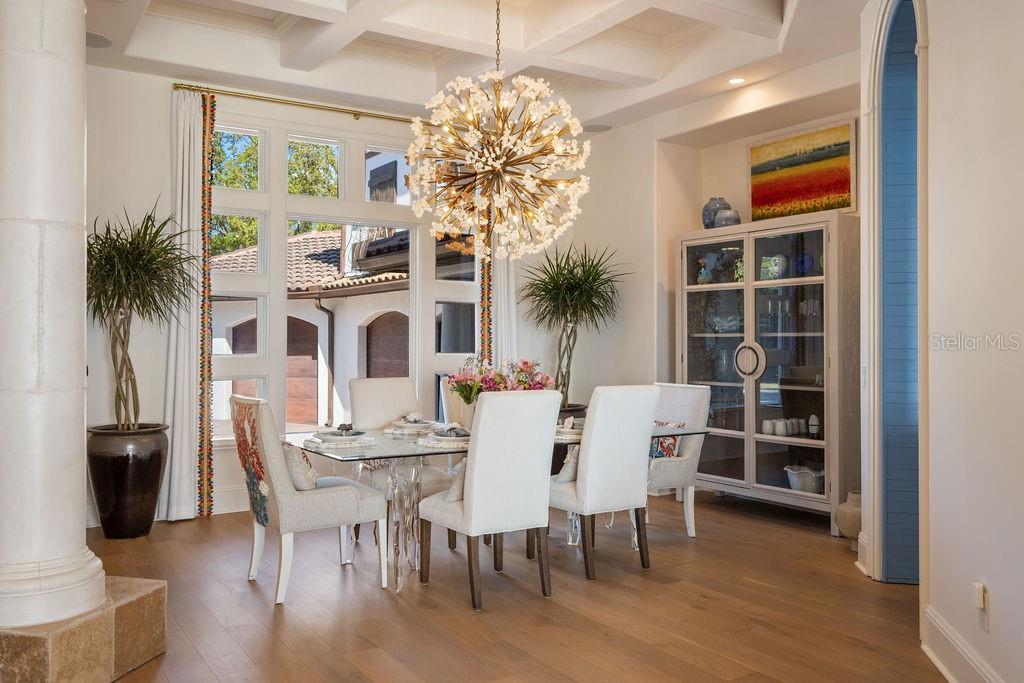 KEENES POINTE - Residential