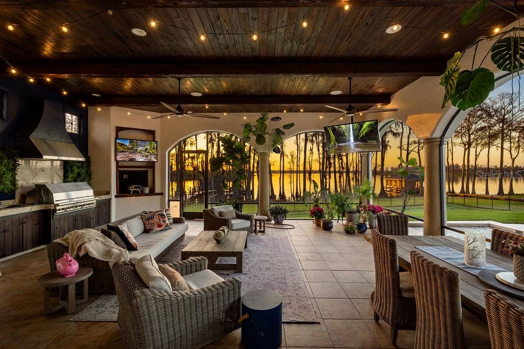 KEENES POINTE - Residential