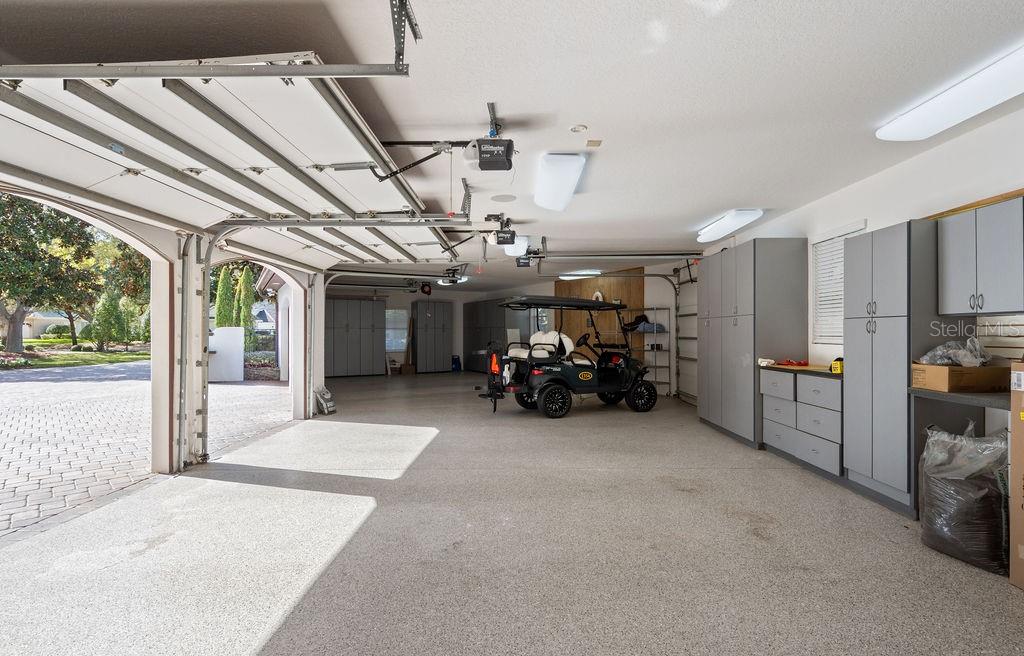 KEENES POINTE - Residential