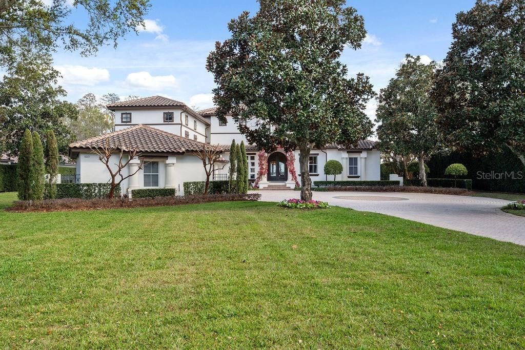 Photo of 6013 Greatwater Drive, Windermere, FL 34786 (MLS # O6387953)