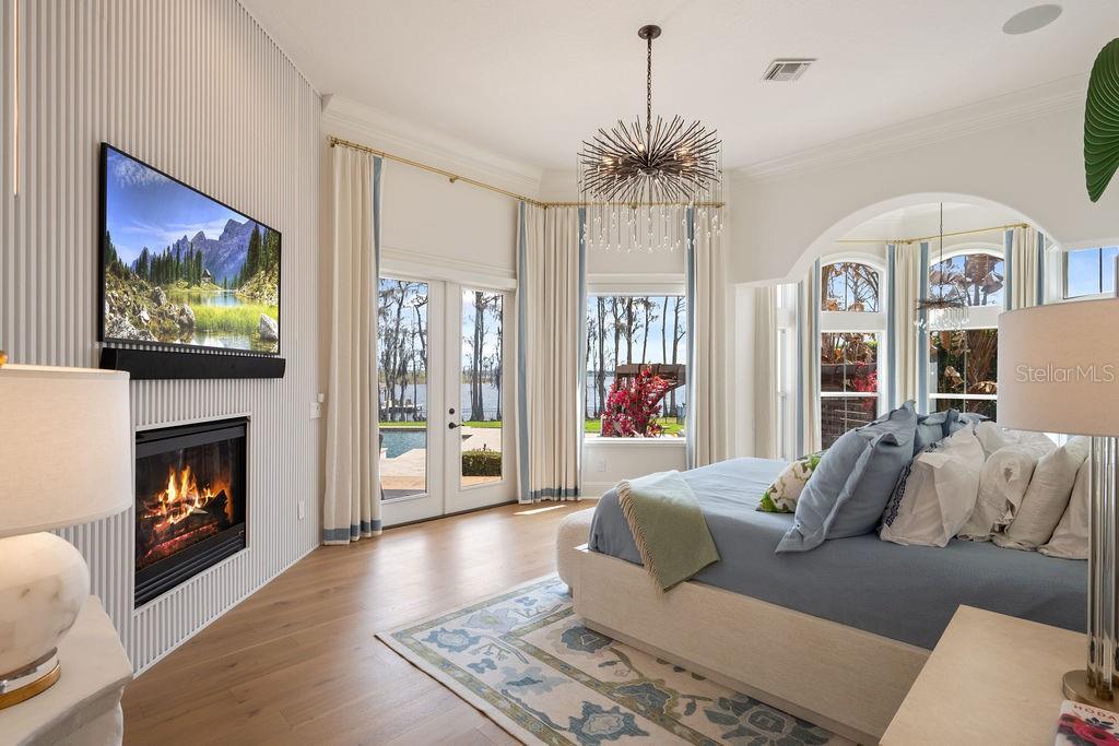 KEENES POINTE - Residential