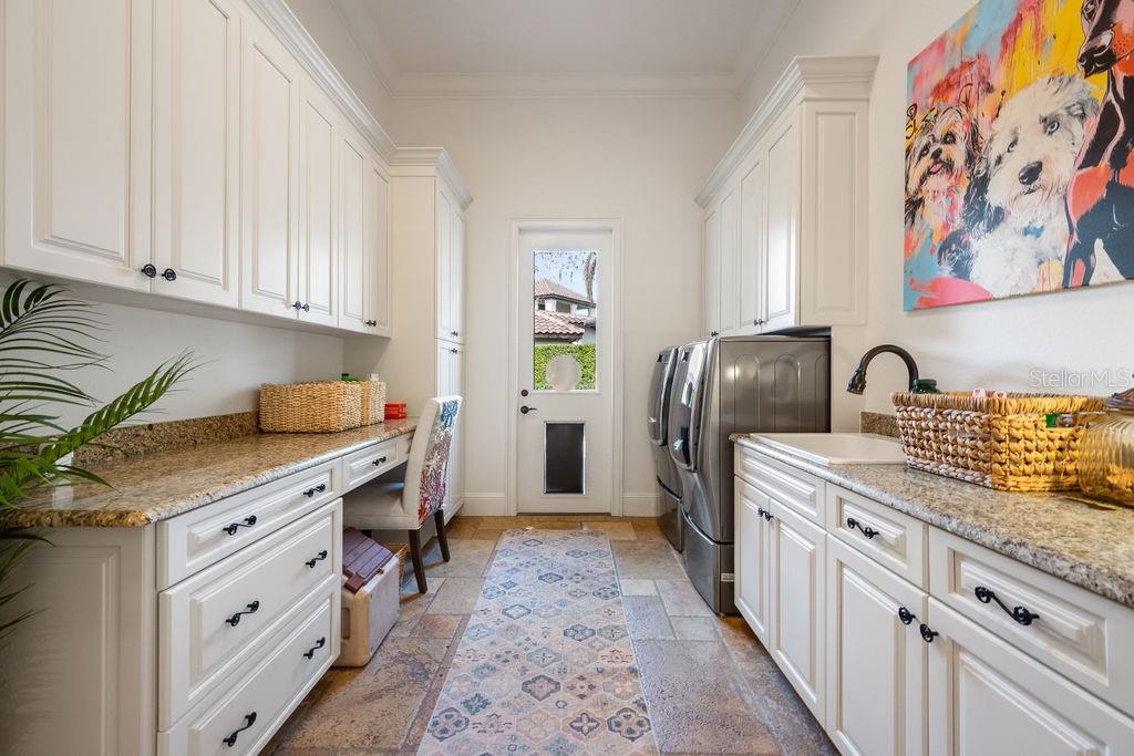 KEENES POINTE - Residential