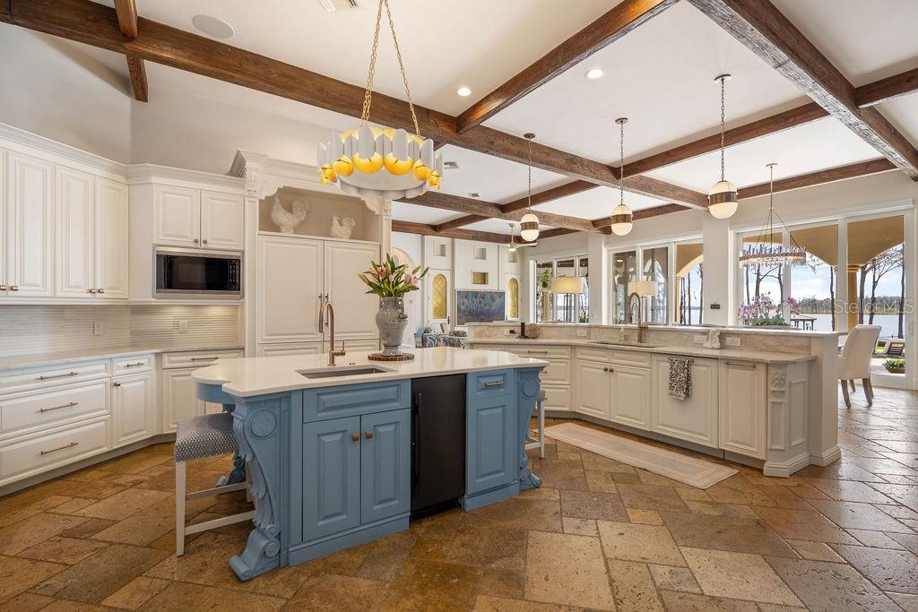 KEENES POINTE - Residential