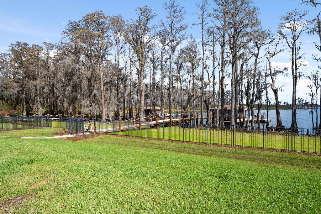 KEENES POINTE - Residential