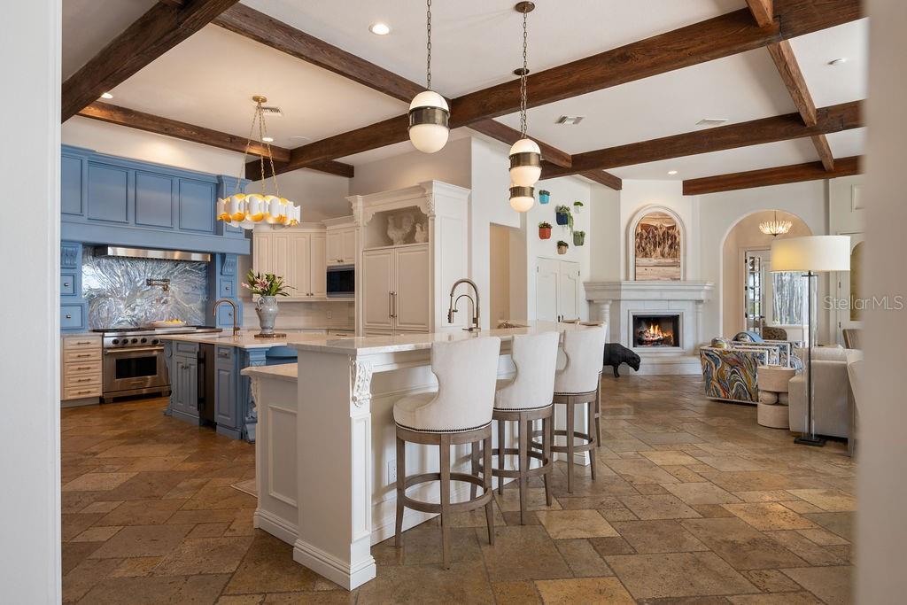 KEENES POINTE - Residential