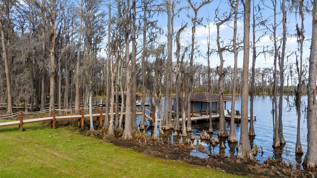 KEENES POINTE - Residential