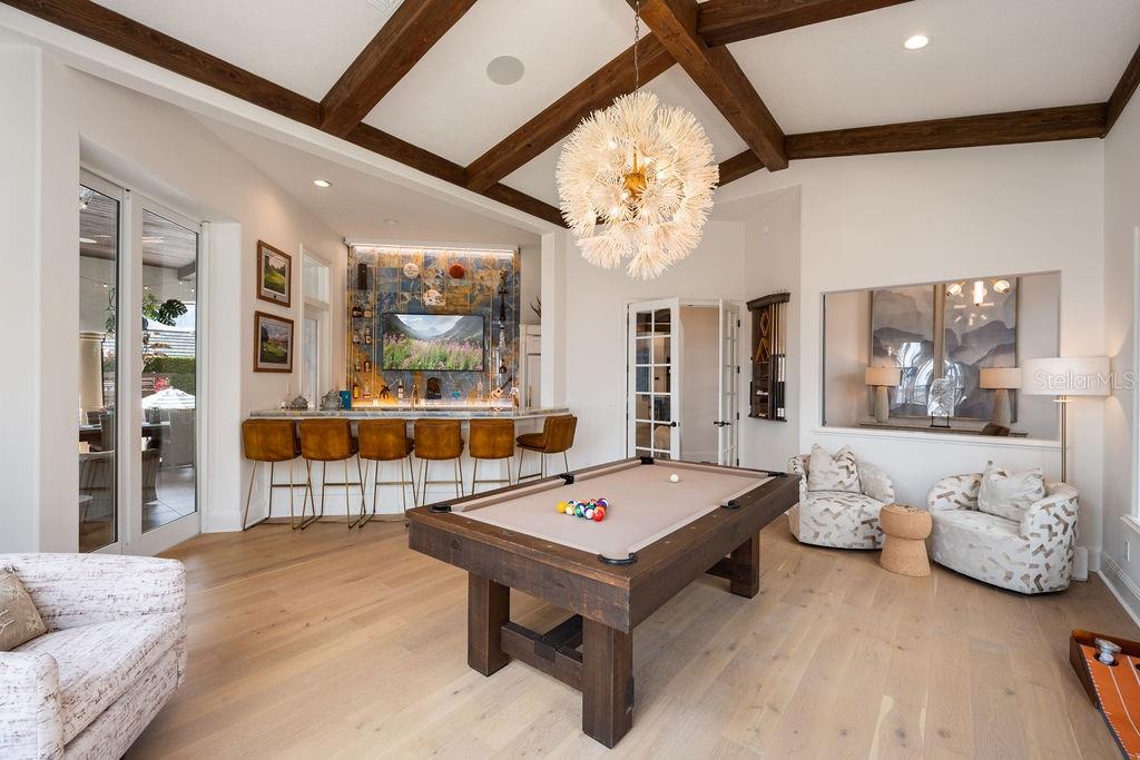 KEENES POINTE - Residential