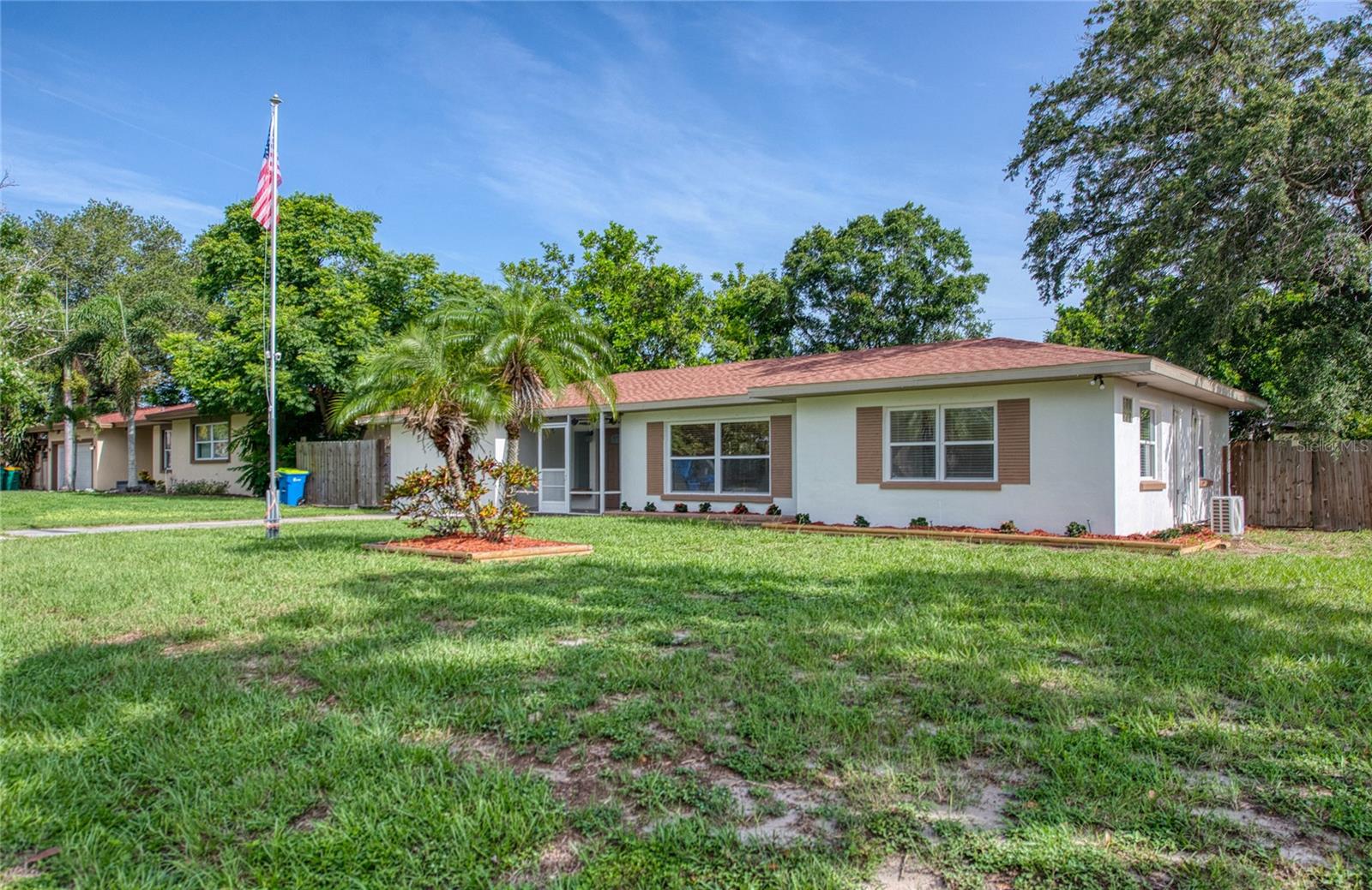 1536 ORANGE STREET