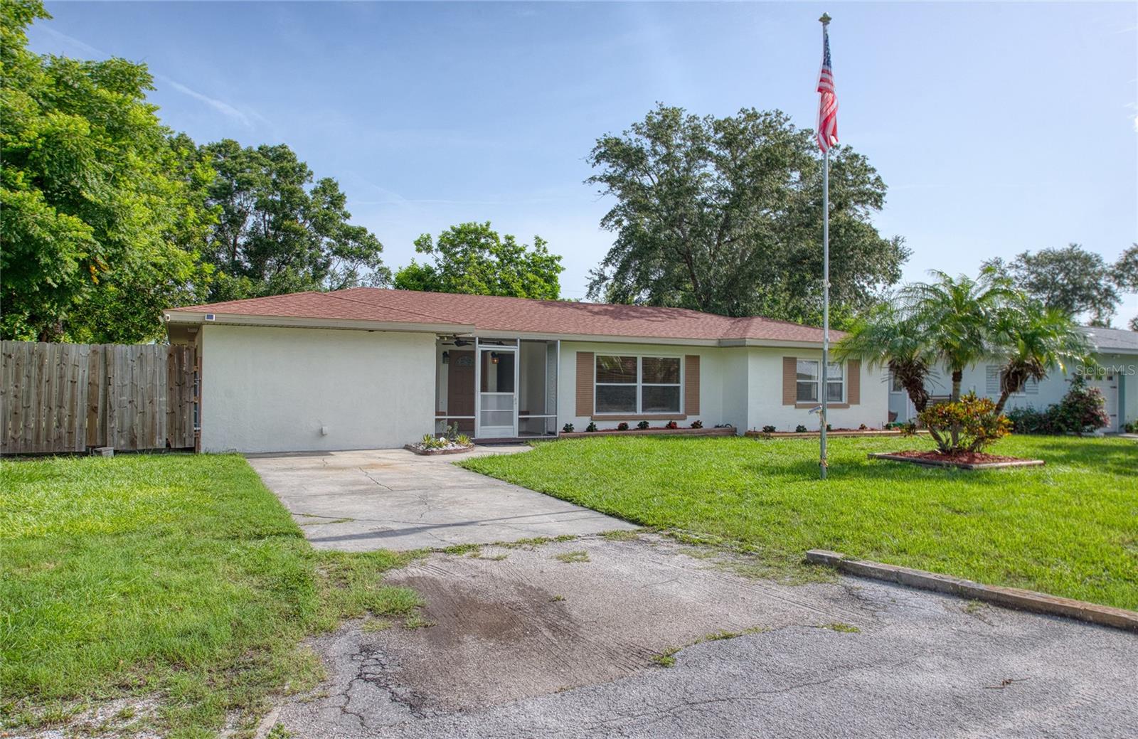 1536 ORANGE STREET
