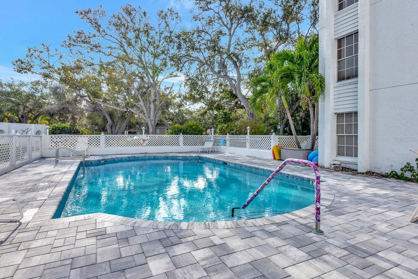 LANDMARK AT POINTE WEST I - Residential