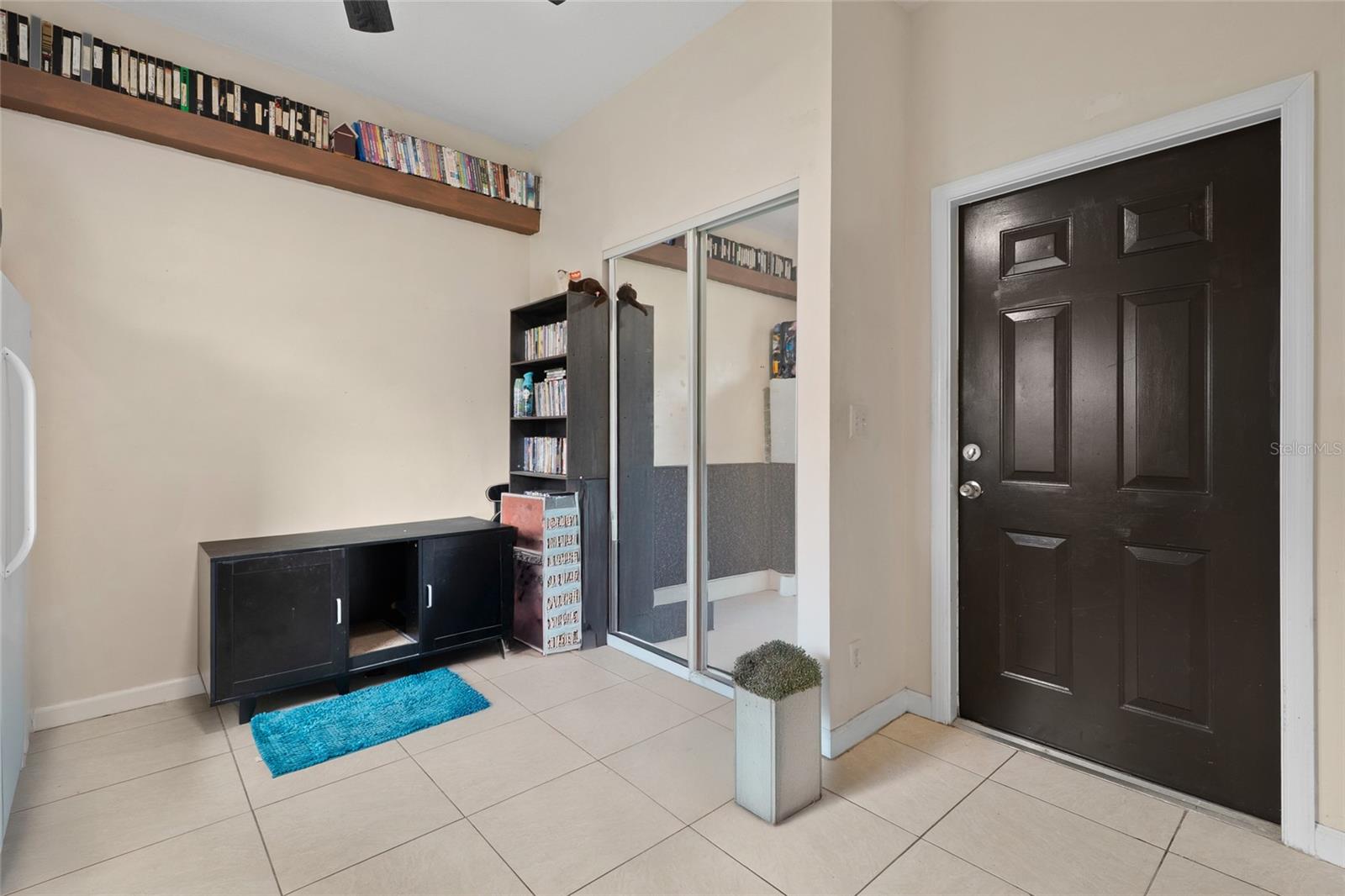 CONNERS GABLES - Residential