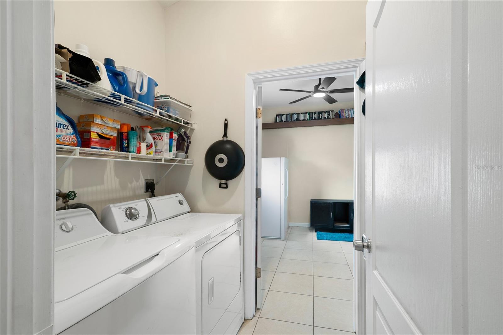 CONNERS GABLES - Residential