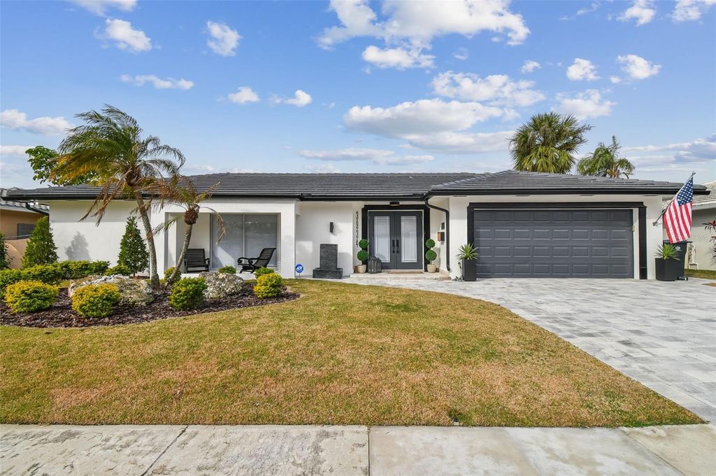 Photo of 3934 Doral Drive, Tampa, FL 33634 (MLS # TB8347034)