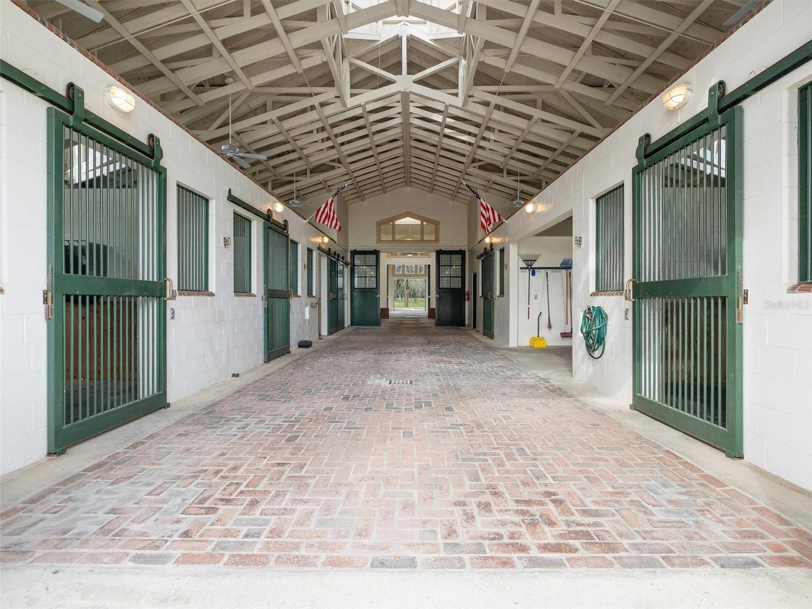 SILVERLEAF HILLS - Farm