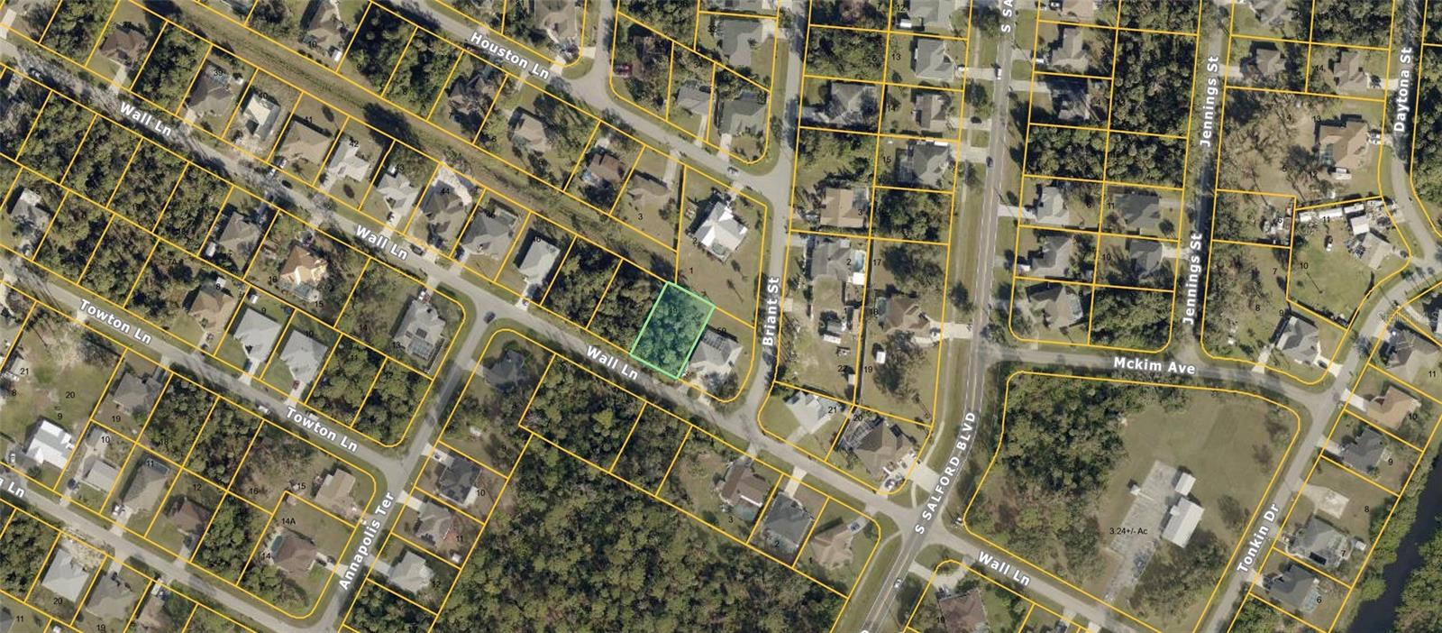 PORT CHARLOTTE SUB 01 - Land