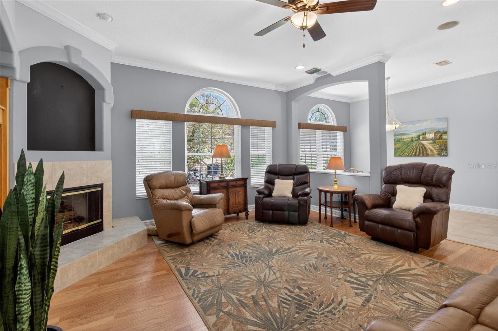 PRESIDENTS LANDING PH 5 - Residential