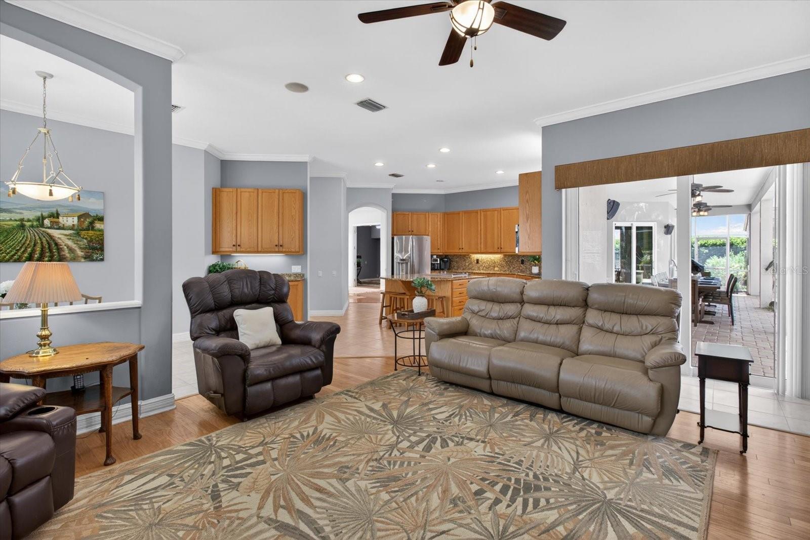 PRESIDENTS LANDING PH 5 - Residential