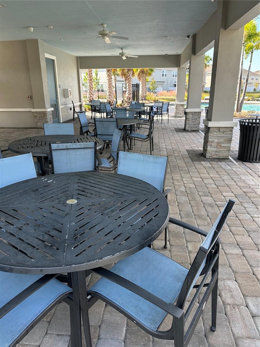 EDGESTONE NORTH AT ARTISAN LAKES - Residential