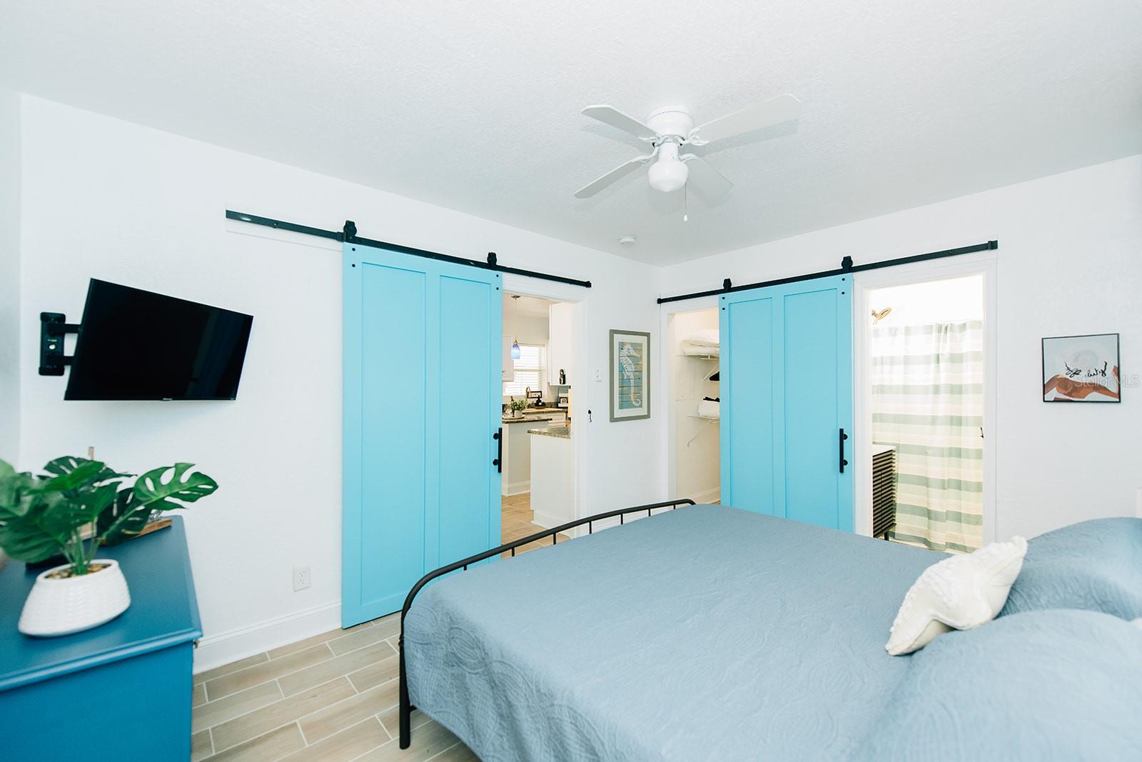 ST PETERSBURG BEACH REP - Residential Lease