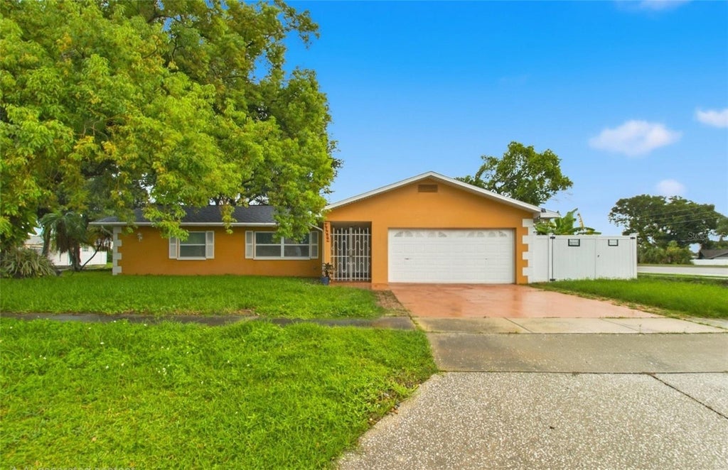 Photo of 11351 130th Avenue, Largo, FL 33778 (MLS # TB8536936)