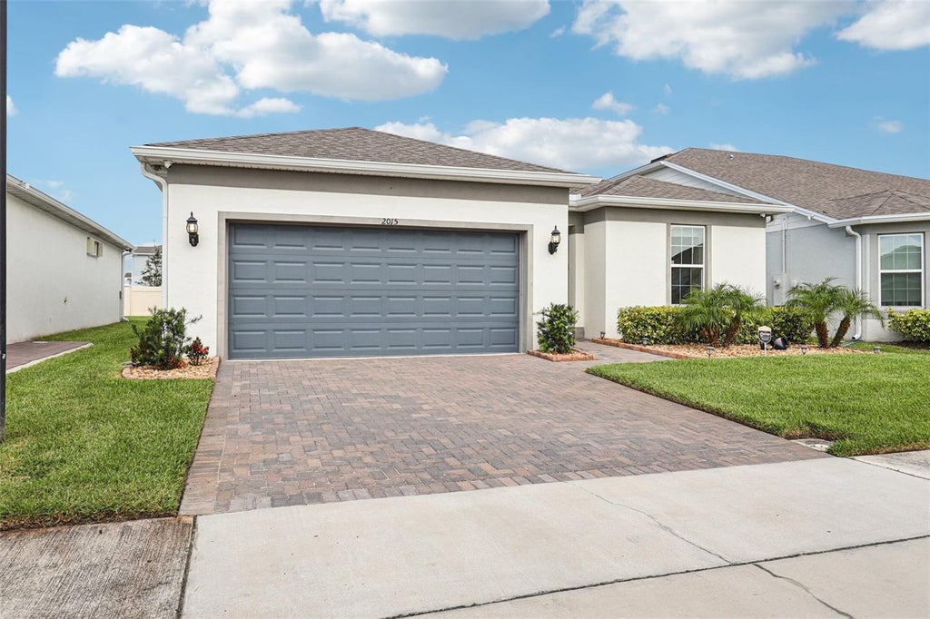 Photo of 2015 Spring Shower Circle, Kissimmee, FL 34744 (MLS # S5160338)